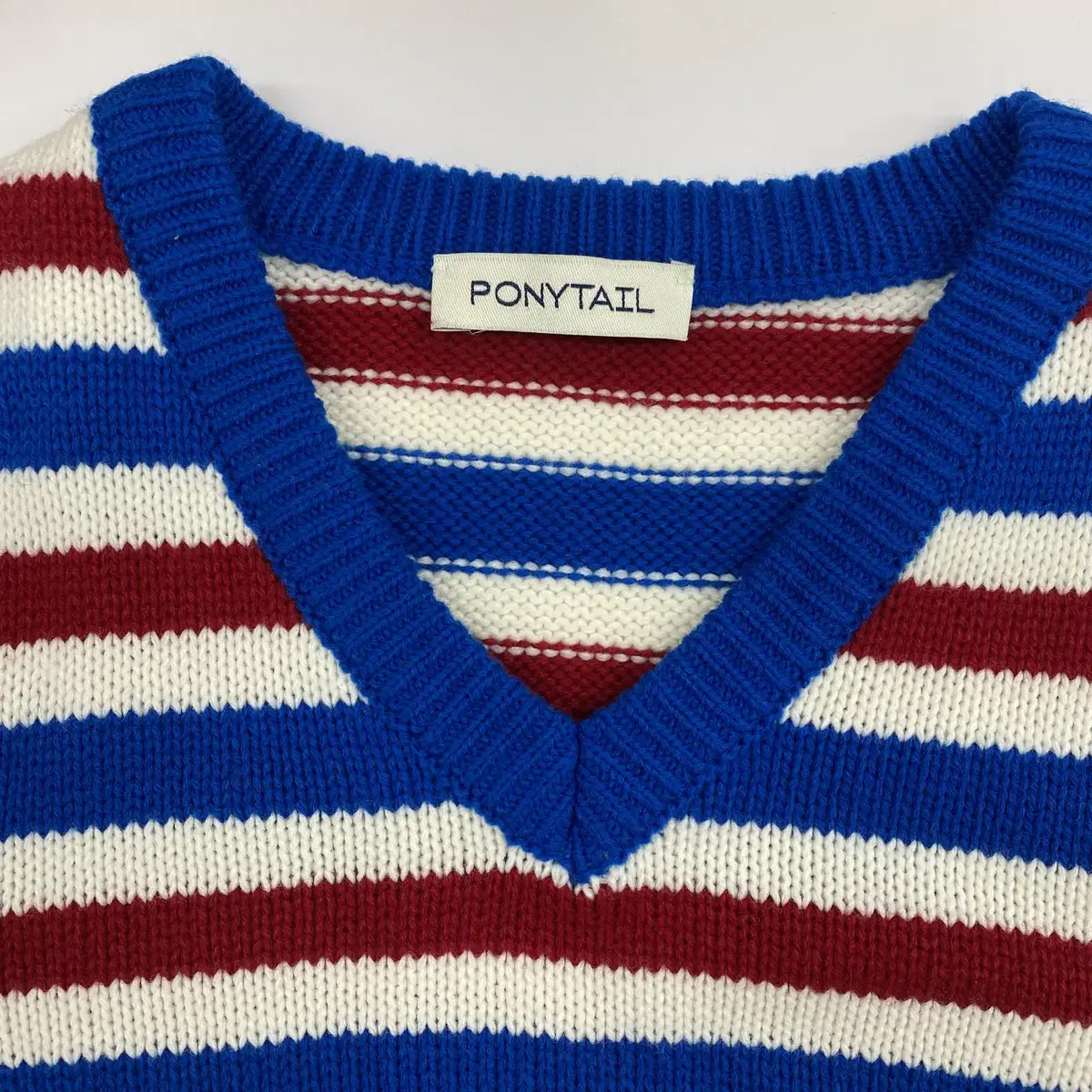 [포니테일] Papillon stripe vneck knit