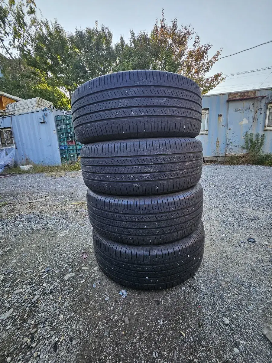 235/55R18 넥센 중고타이어 저렴하게 팝니다