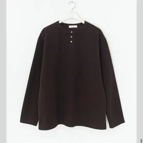 샵페어리 heavy henley neck long top