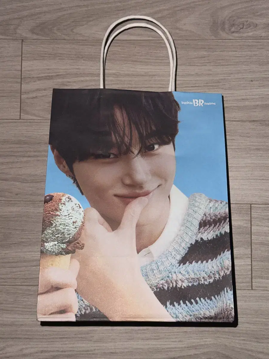 Wooseok Byun Baskin Robbins Shopping Bag