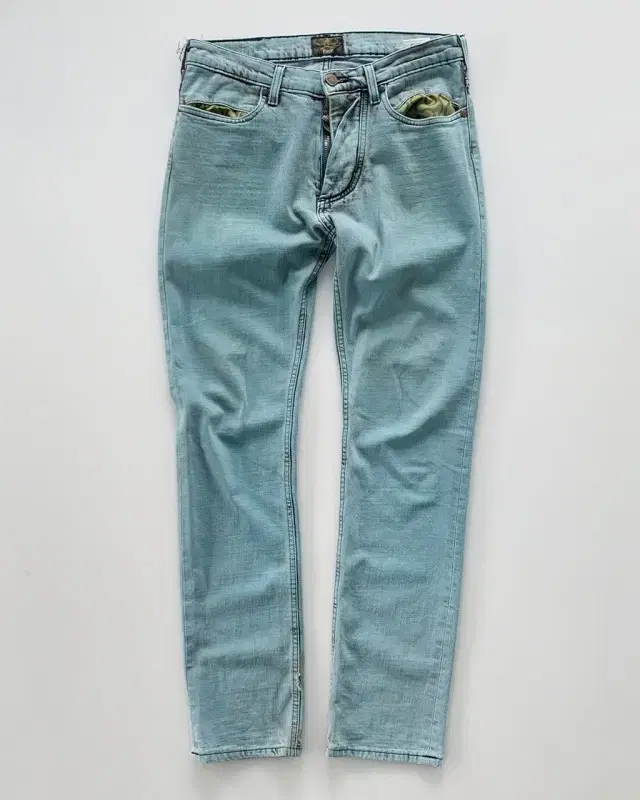 30 Vivienne Westwood Lee Denim Pants PN1558