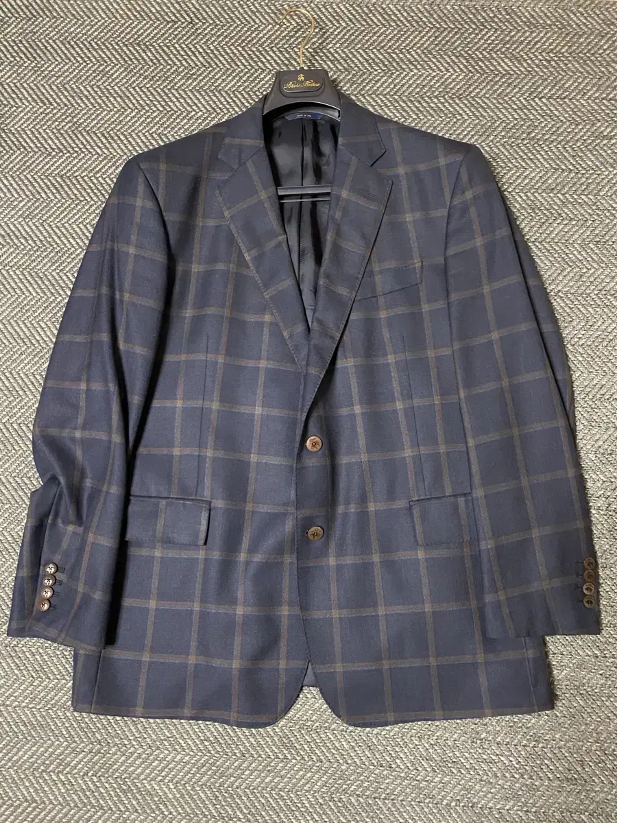 Brooks Brothers wool blazer size 44