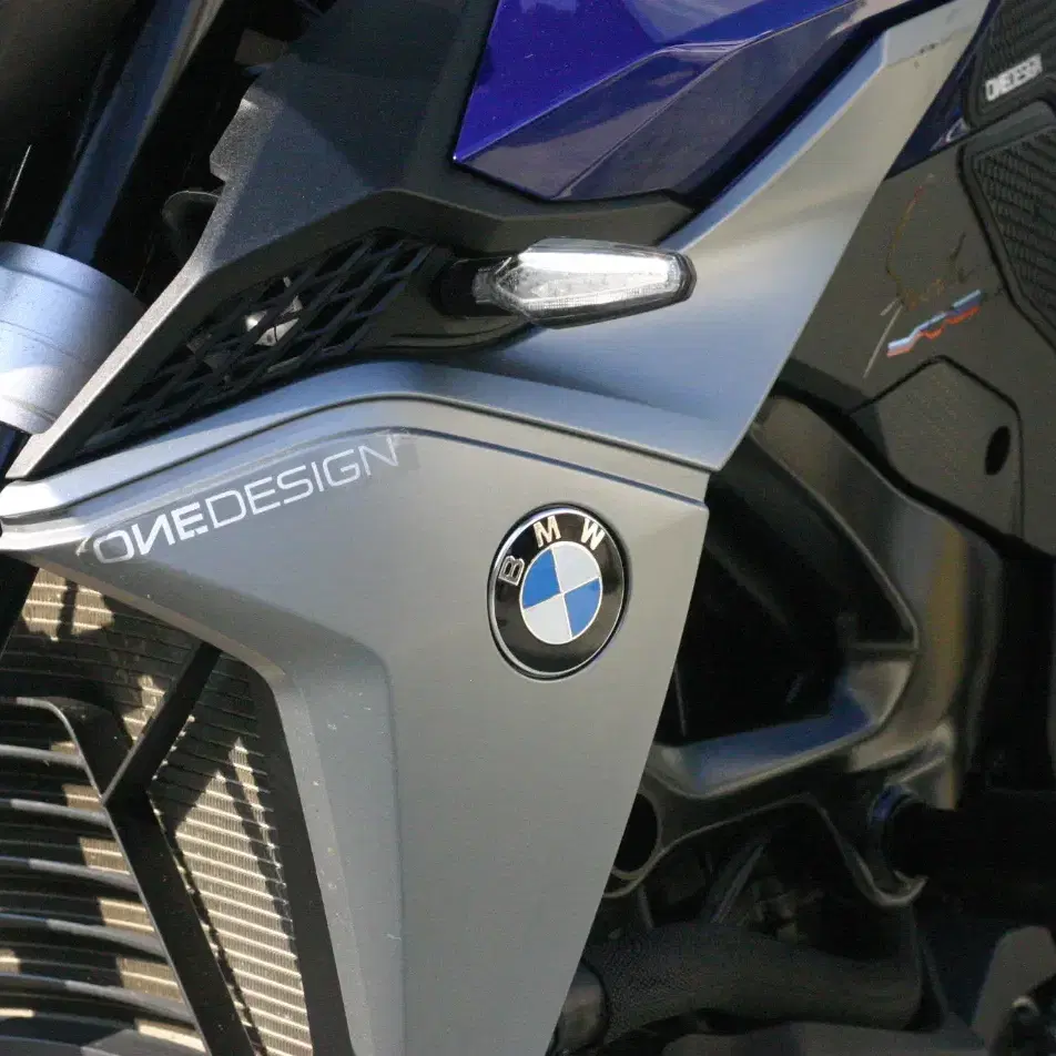 [충남아산 위탁판매] BMW F900R 블루 21년식 26200KM