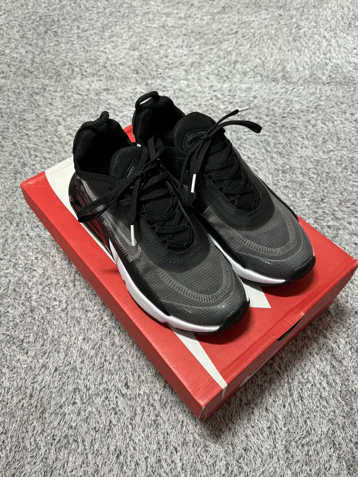 Nike Air Max 2090 Black Wolf Gray