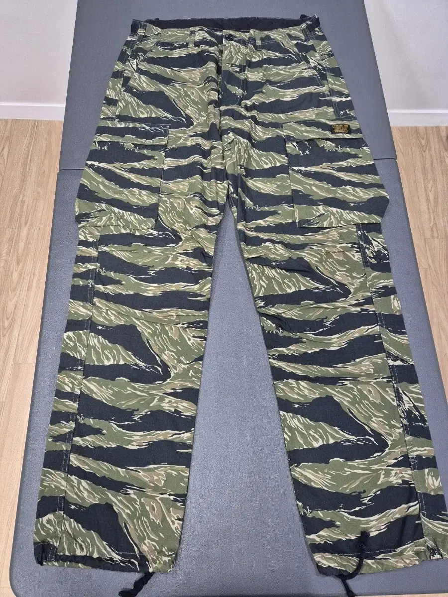 Neighborhood Hooded Wheat Pants Tiger Camo