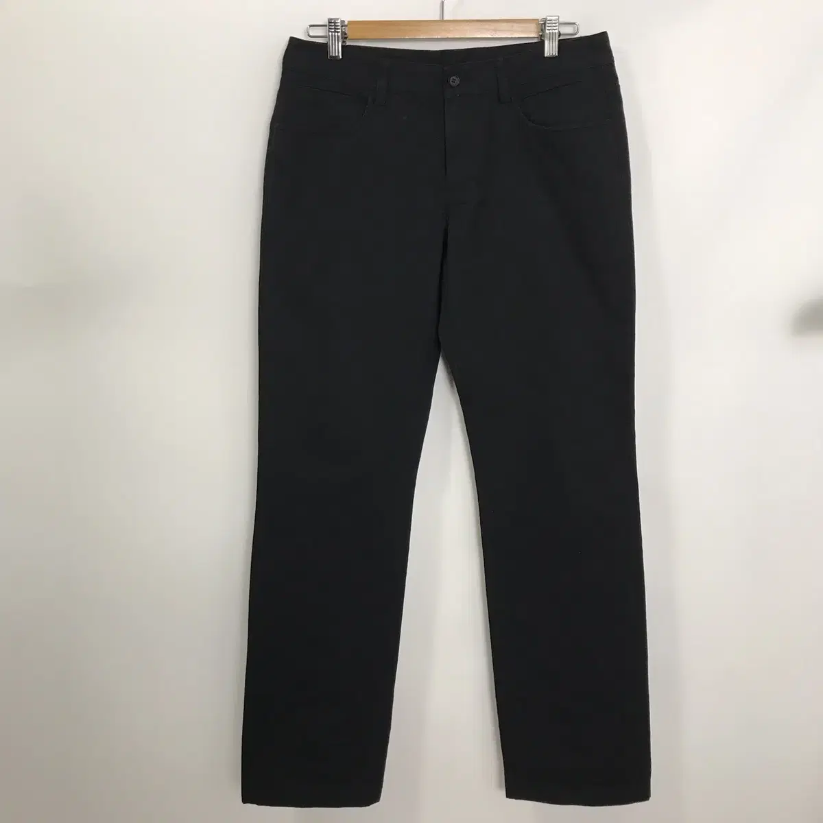 Calvin Klein CK Platinum Leather Tab Chino Pants [Men's 31]