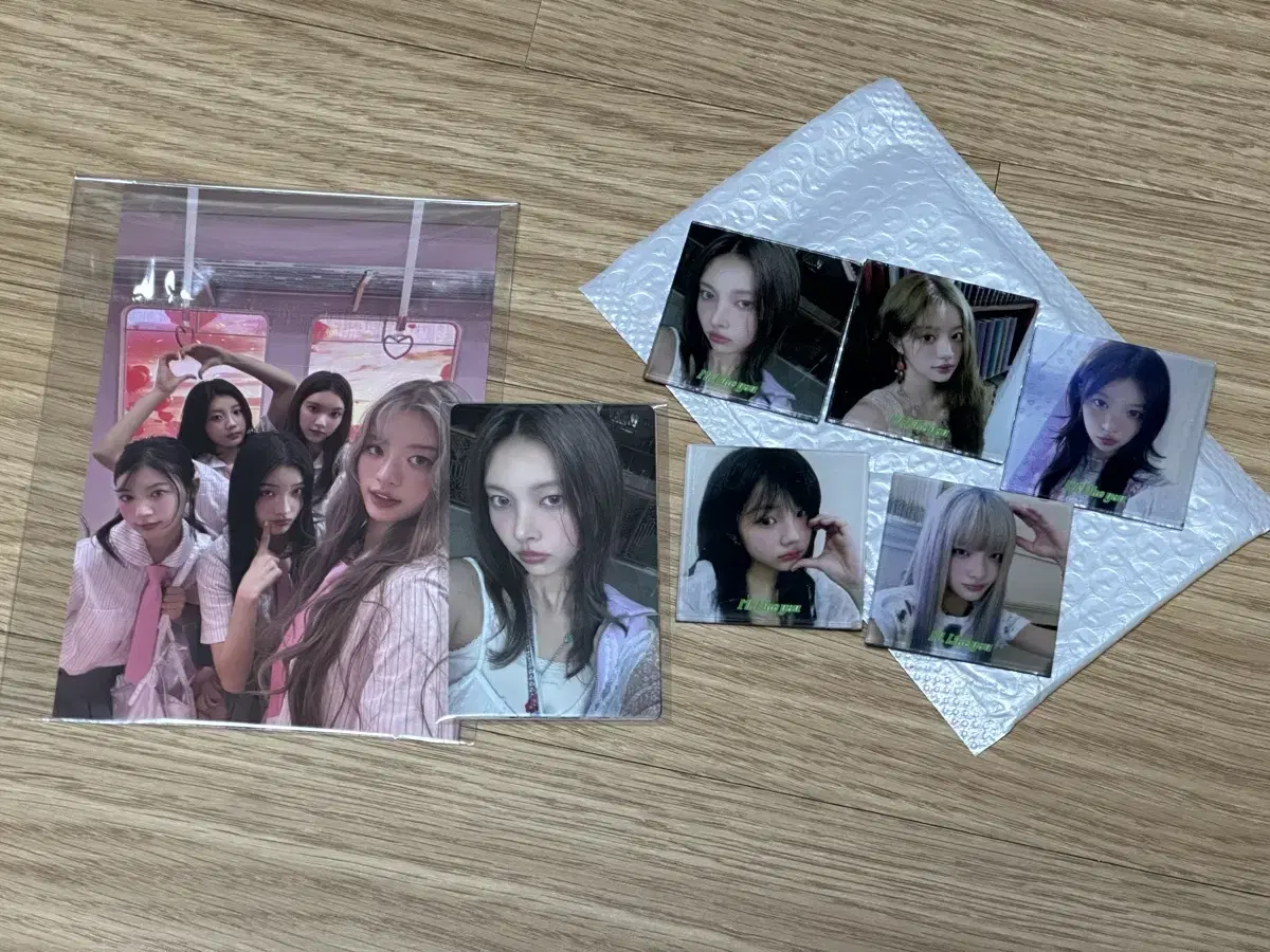 Eyelet weverse preorder unreleased photocard