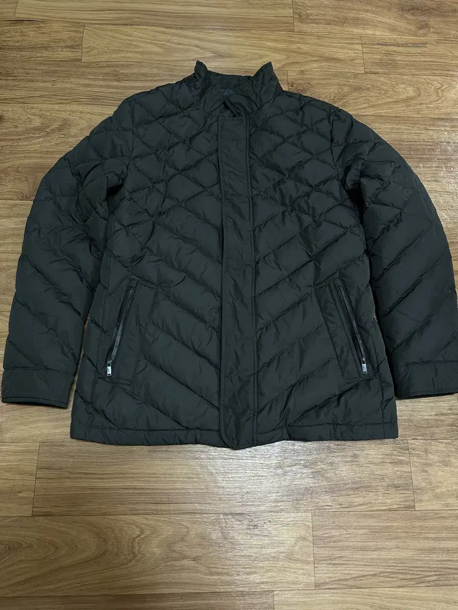 [100] Cambridge Goose Padded Jacket