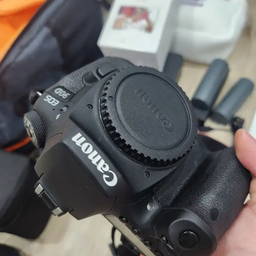 캐논 EOS 90D