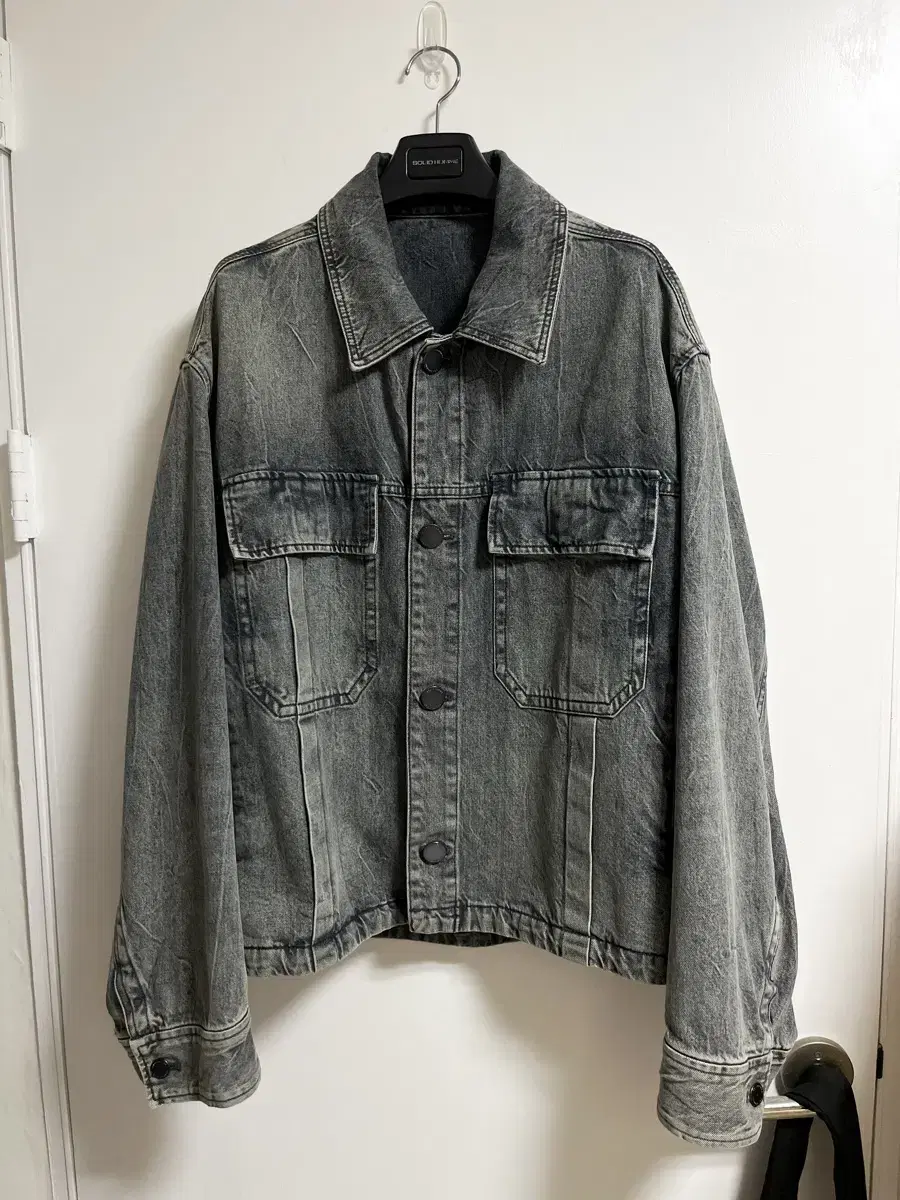 [52] Solid Homme 23SS gray-washed denim jacket