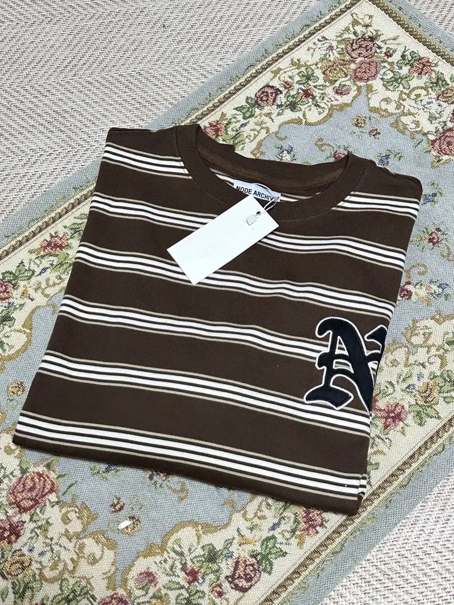 NodeArchive Multistripe T-shirt Brown 2