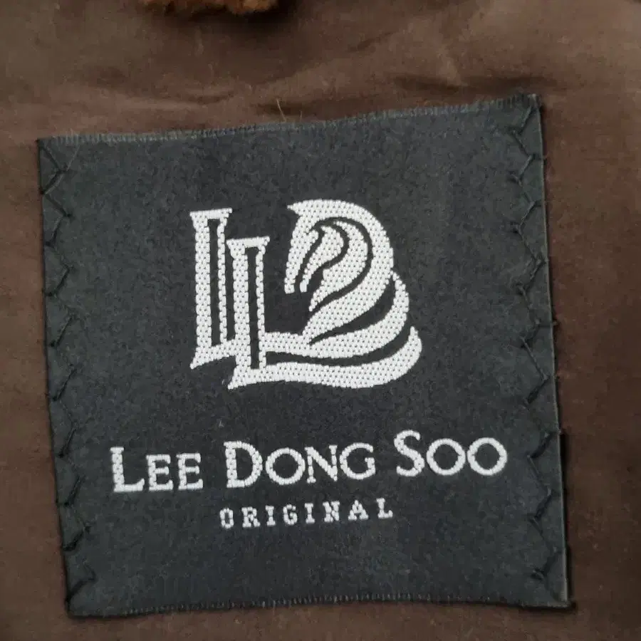 LEE DONG SOO 이동수 별5개 천연 밍크