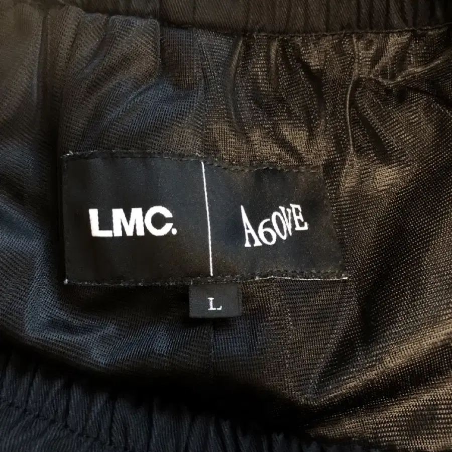 AOMG(a6ove) X LMC 트랙팬츠