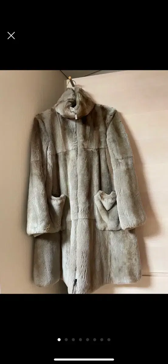 ARMANI Fur coat IT40 size