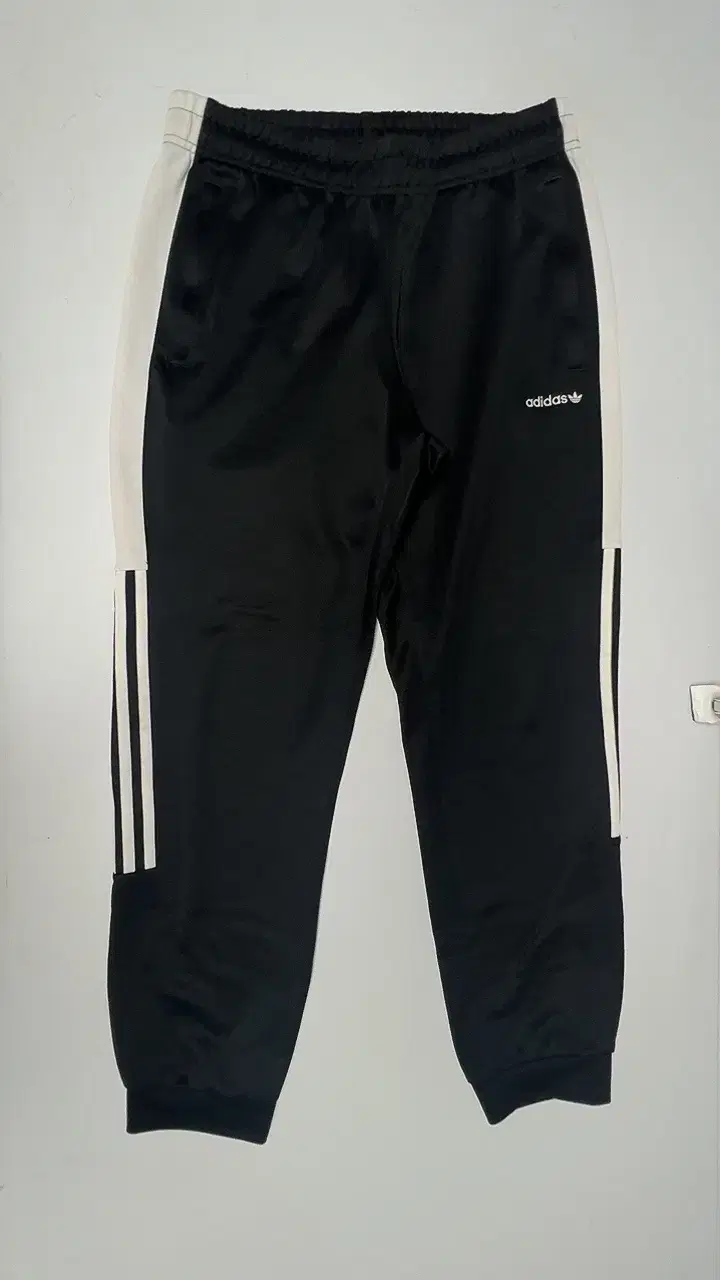 Adidas [Gaeul] Men's Tracksuit Pants Size XL 6900