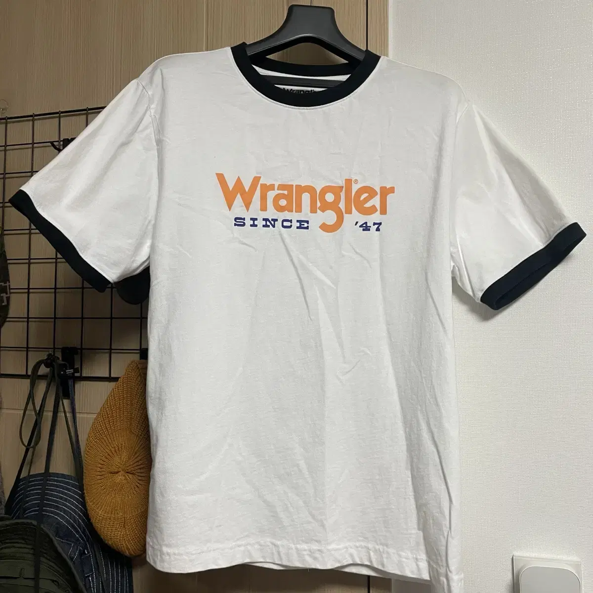 (M)Wrangler Standard Wrangler Pigment Short Sleeve T-Shirt White