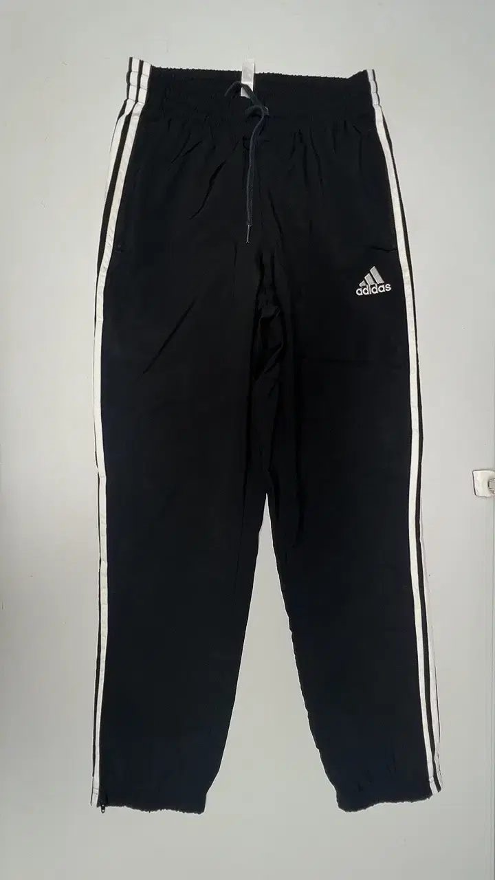 Adidas [Gaeul] Men's Tracksuit Pants Size M 6904