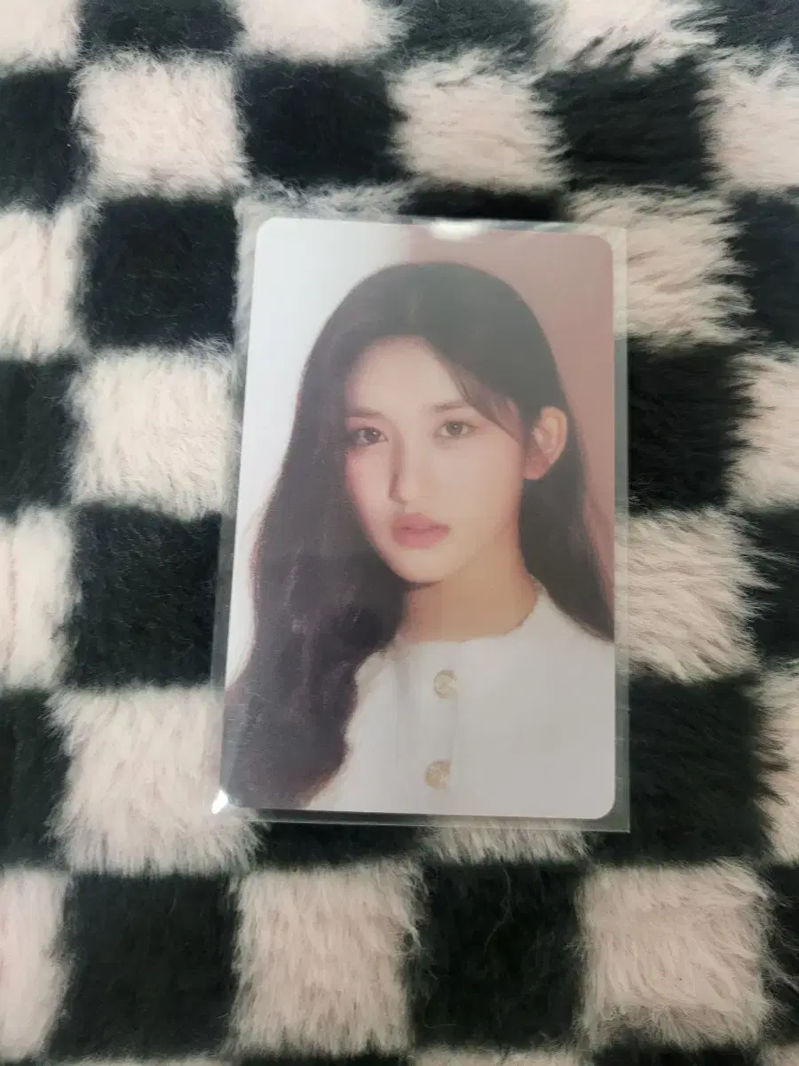 ive eleven soundwave ld confo leeseo photocard wts