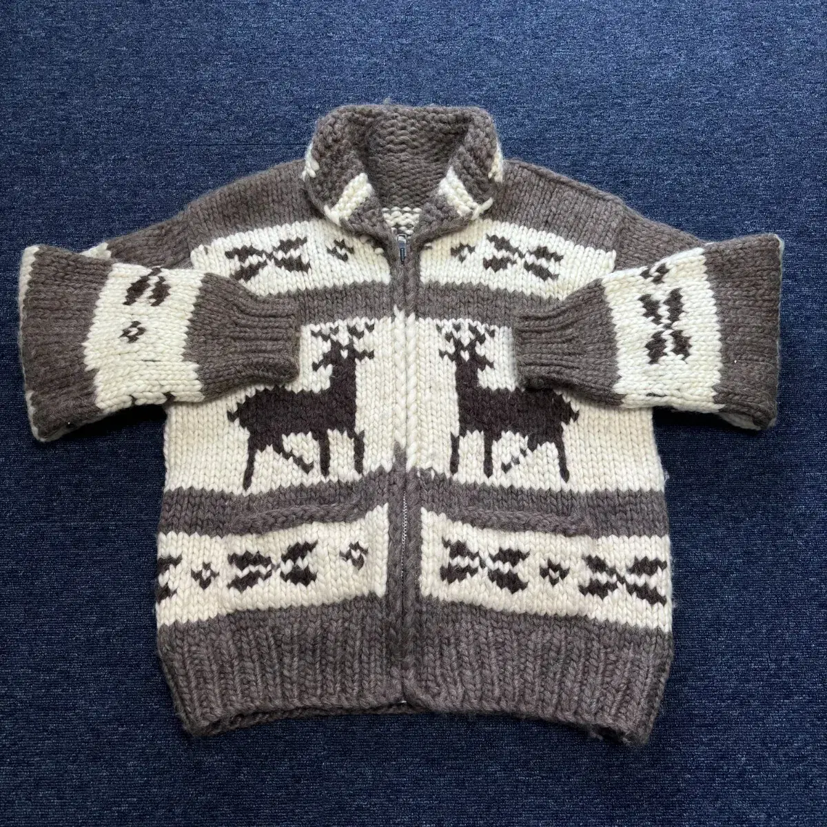 Cowichan Knit-Up