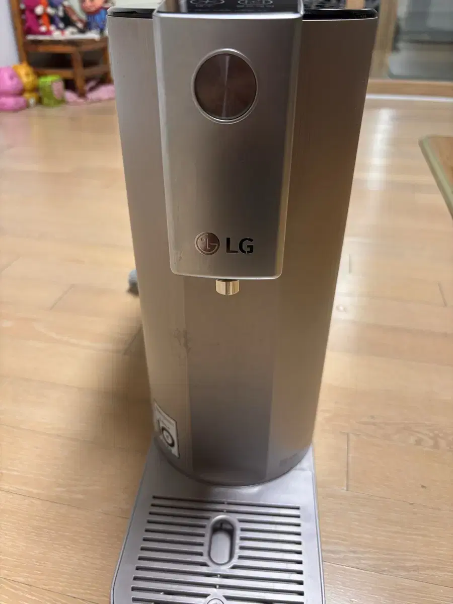 LG 퓨리케어 정수기 팝니다