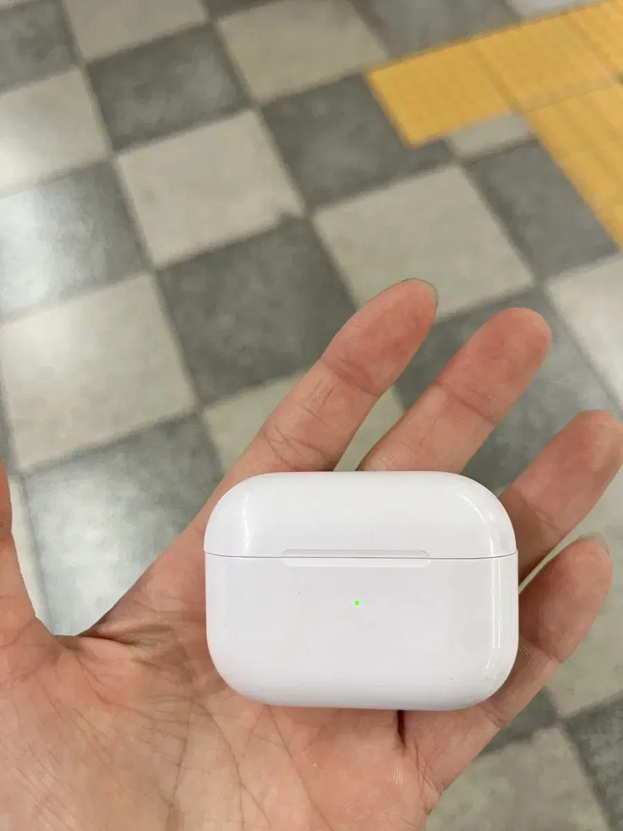 Airpods Pro 2 Quick sale