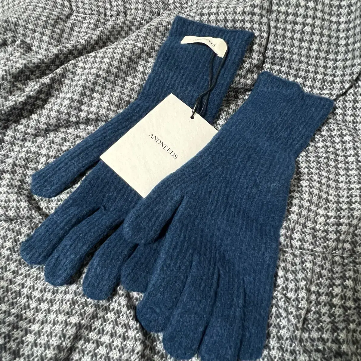 앤니즈 Andneeds 울 장갑 Wool ribbed gloves