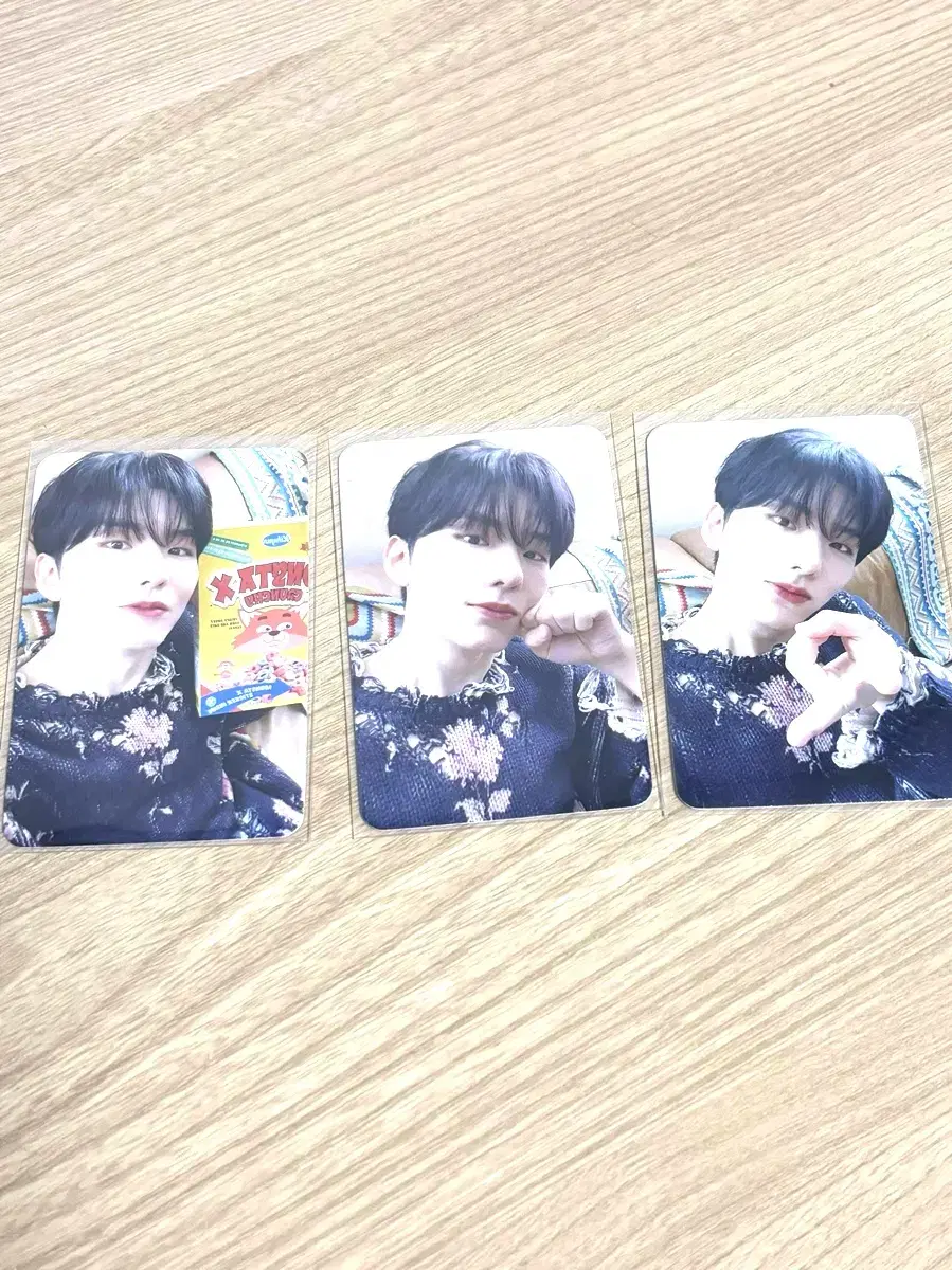 monsta x kihyun u s pre-order benefit photocard