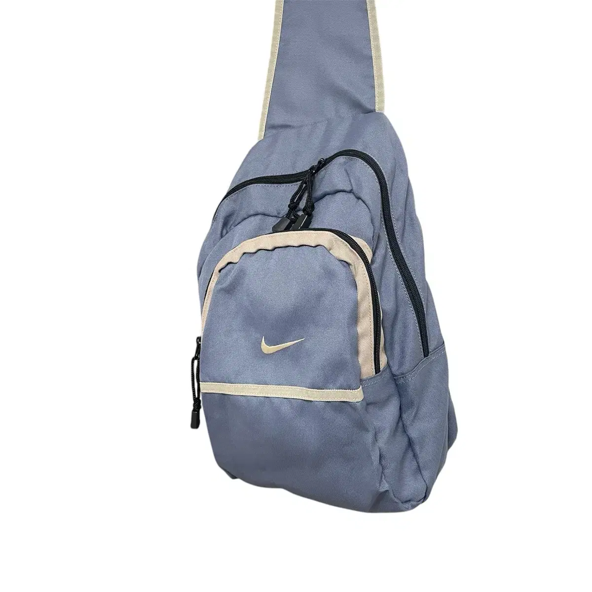 Nike 00's sky blue sling bag