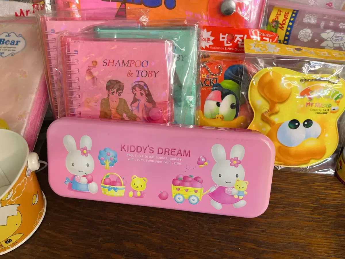 Classic Young Art Kiddy Pencil Case