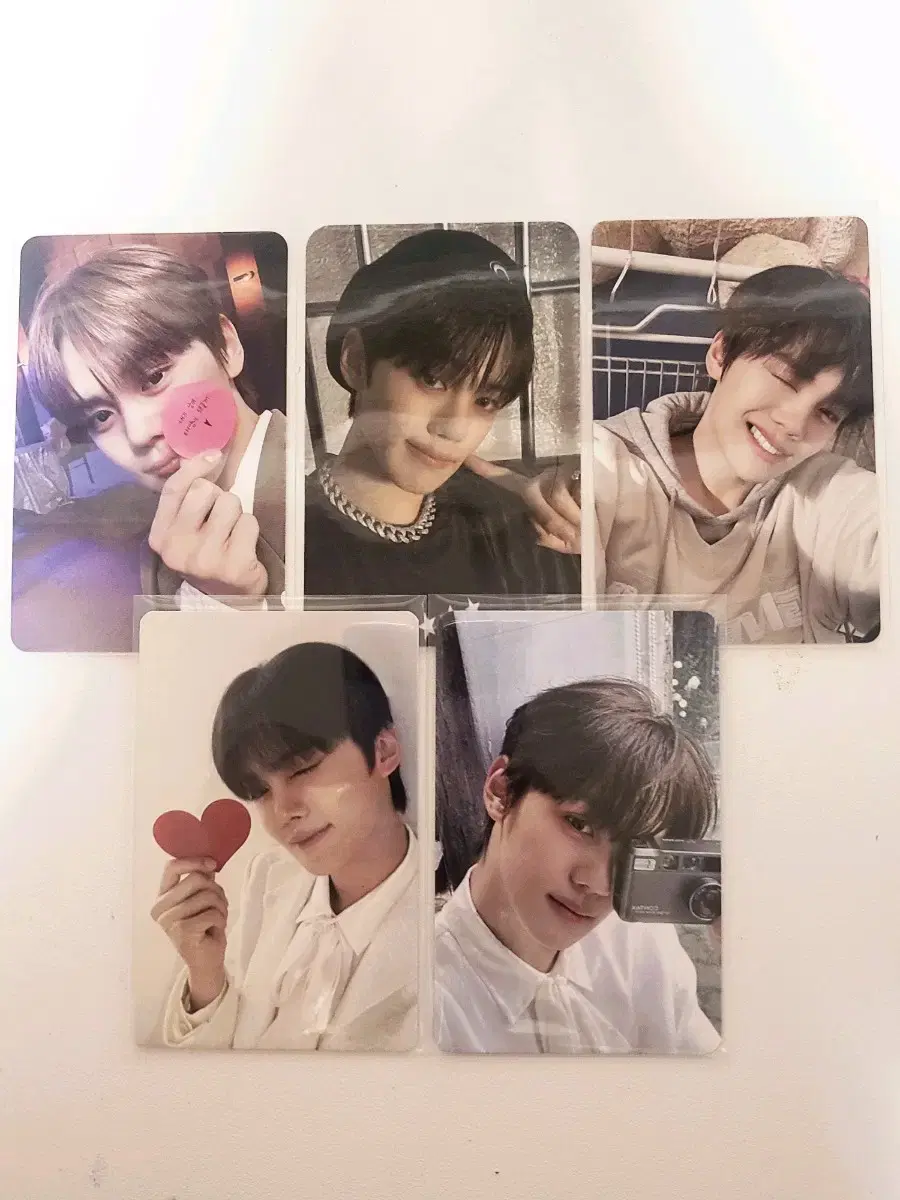 ZB1 kim gyuvin photocard sells a β β β han yujin sung hanbin zhang hao b β β β β β