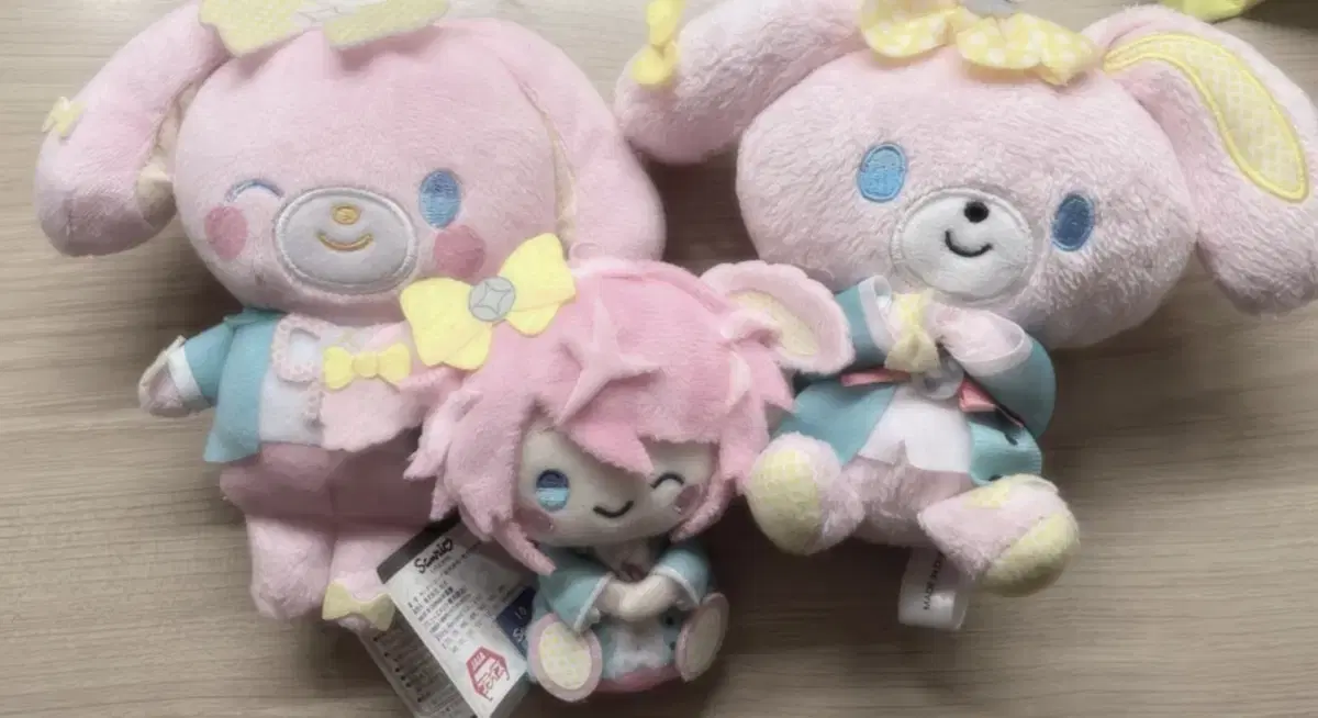 Today only, in bulk) Hippy Hippy Ramuda Merchandise sell wts Nui Dolls