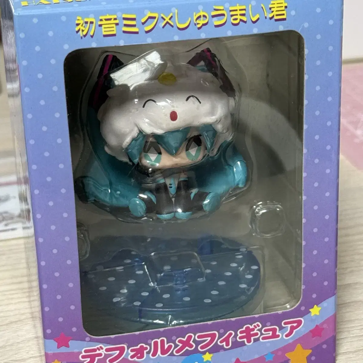 Hatsune Miku Shumai-kun Collaboration Figure