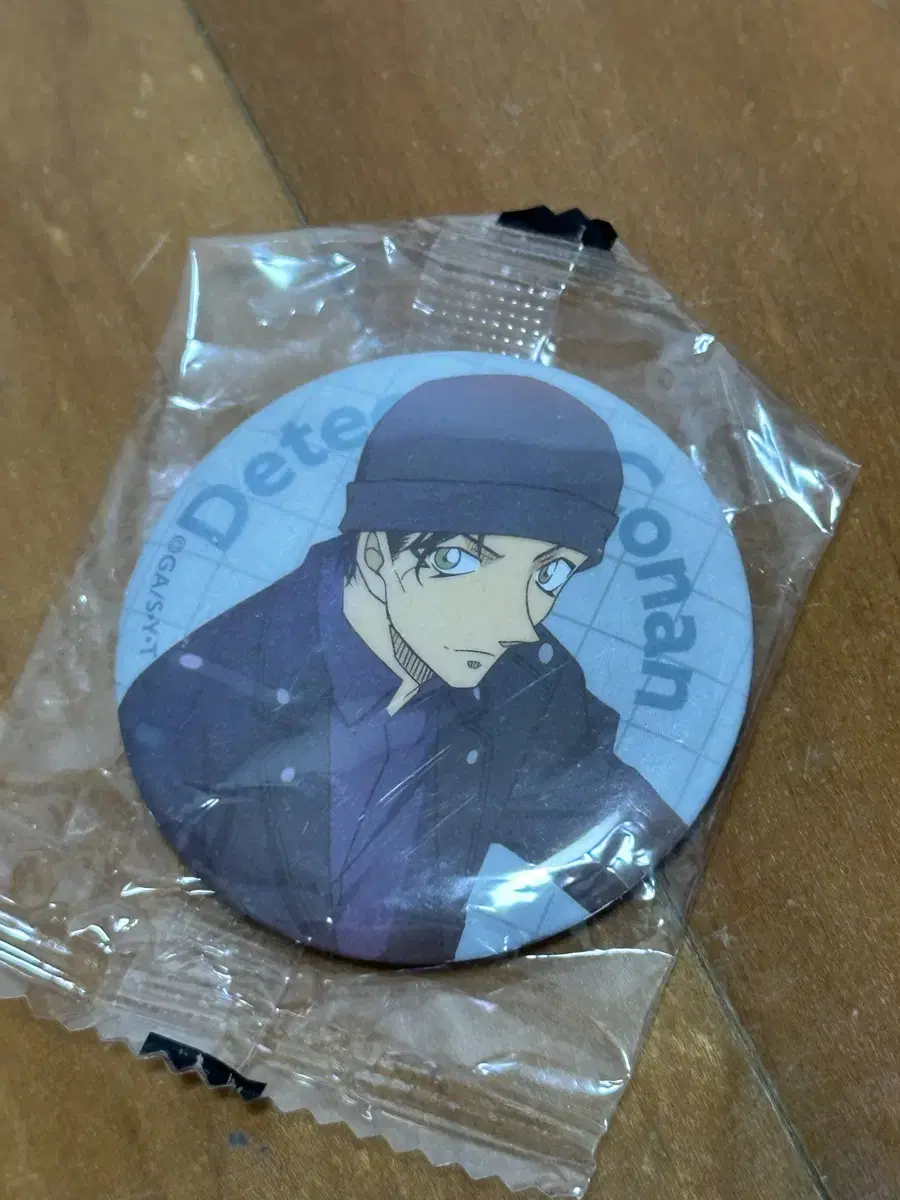 Sell Akai Shuichi Can Badges