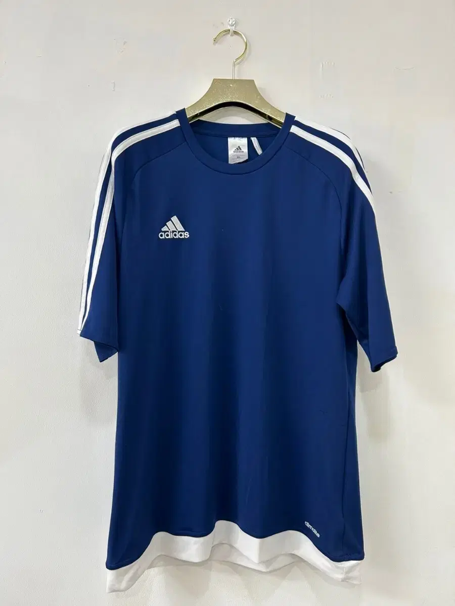 XL Adidas Functional Round Short Sleeve