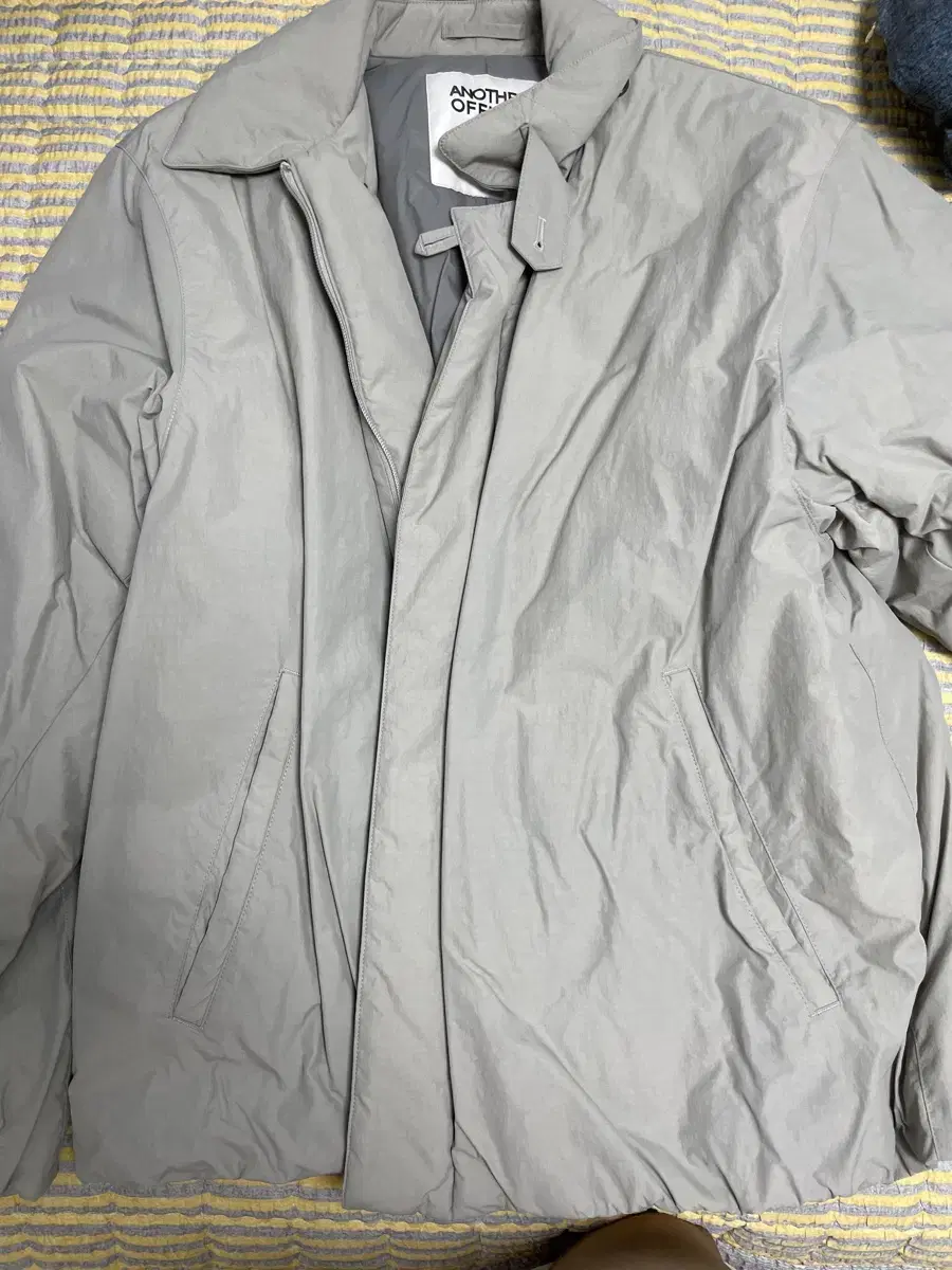 AnotherOffice Insulated Jacket Khaki Gray Size 2