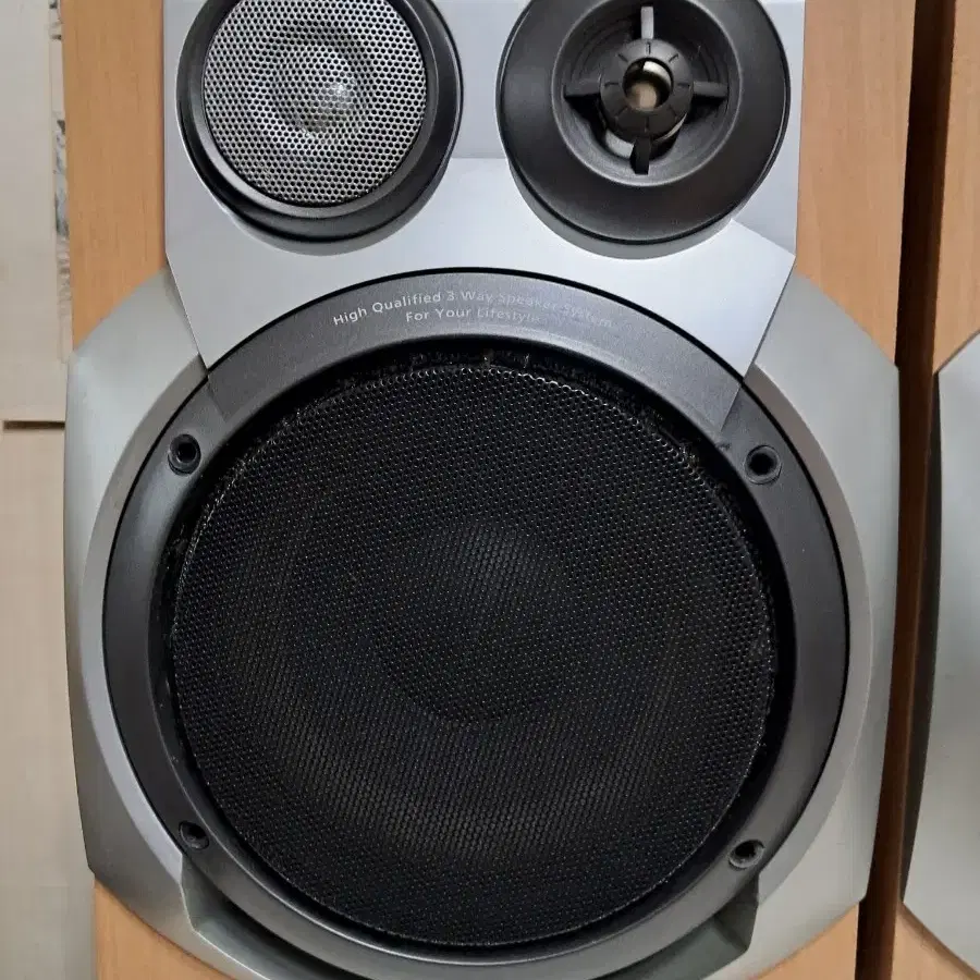 SAMSUNG  MINI BOOKSHELF  PS K45H SPEAKER