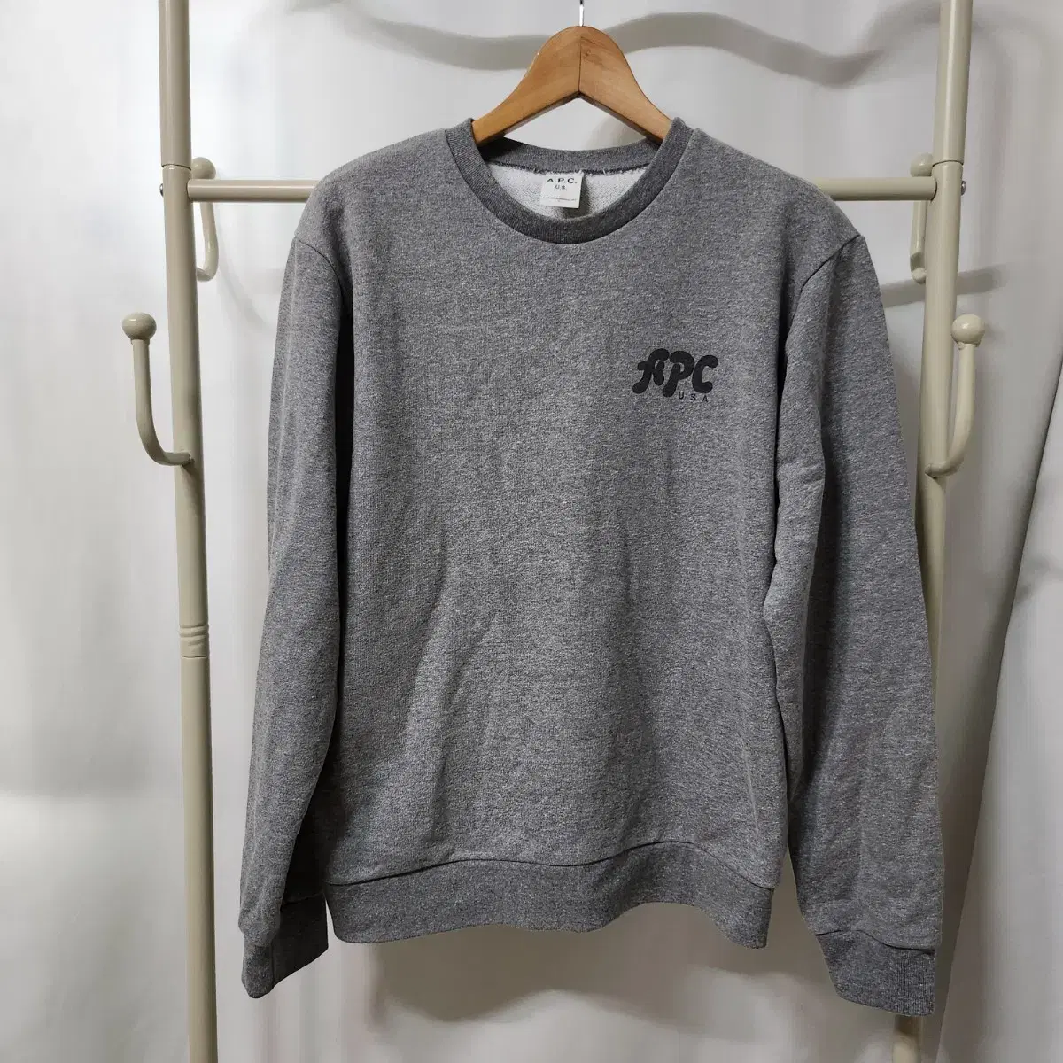 C736 [L] A.P.C US 아페쎄 일본판 맨투맨 티셔츠