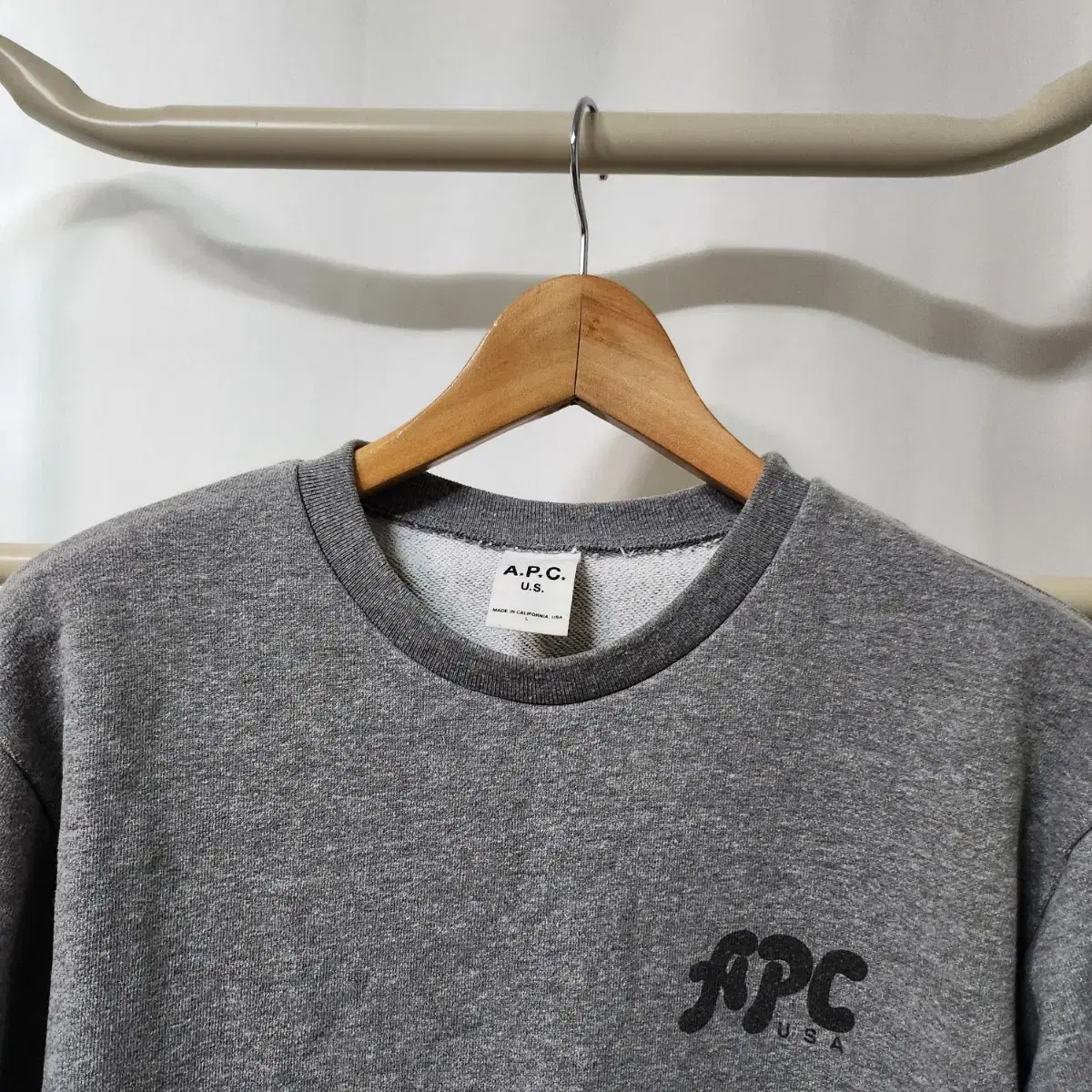 C736 [L] A.P.C US 아페쎄 일본판 맨투맨 티셔츠