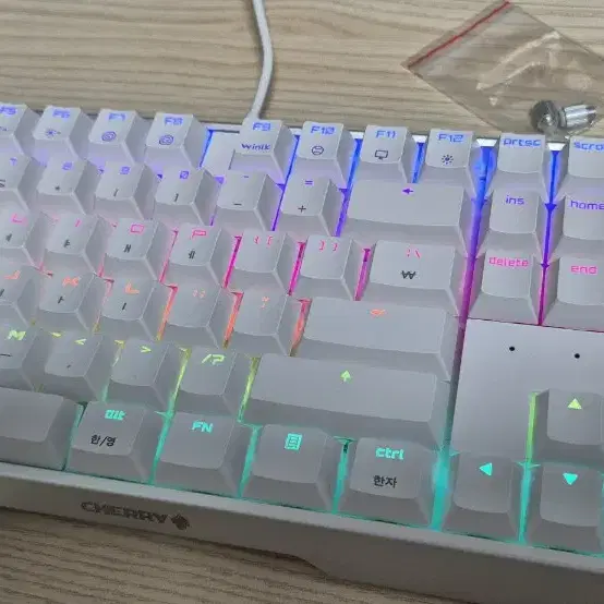 체리 MX BOARD 3.0S RGB 저소음 적축 키보드