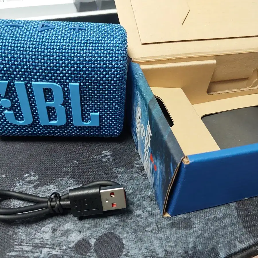 JBL 블루투스 스피커