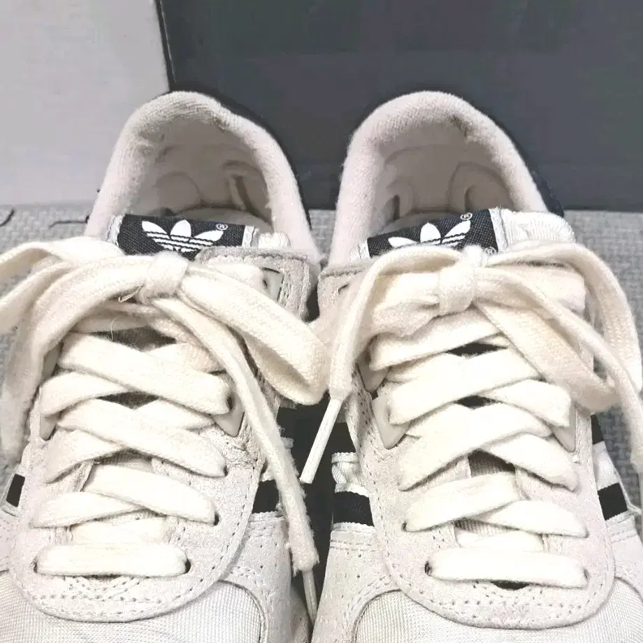 아디다스adidas  220스니커즈운동화단화