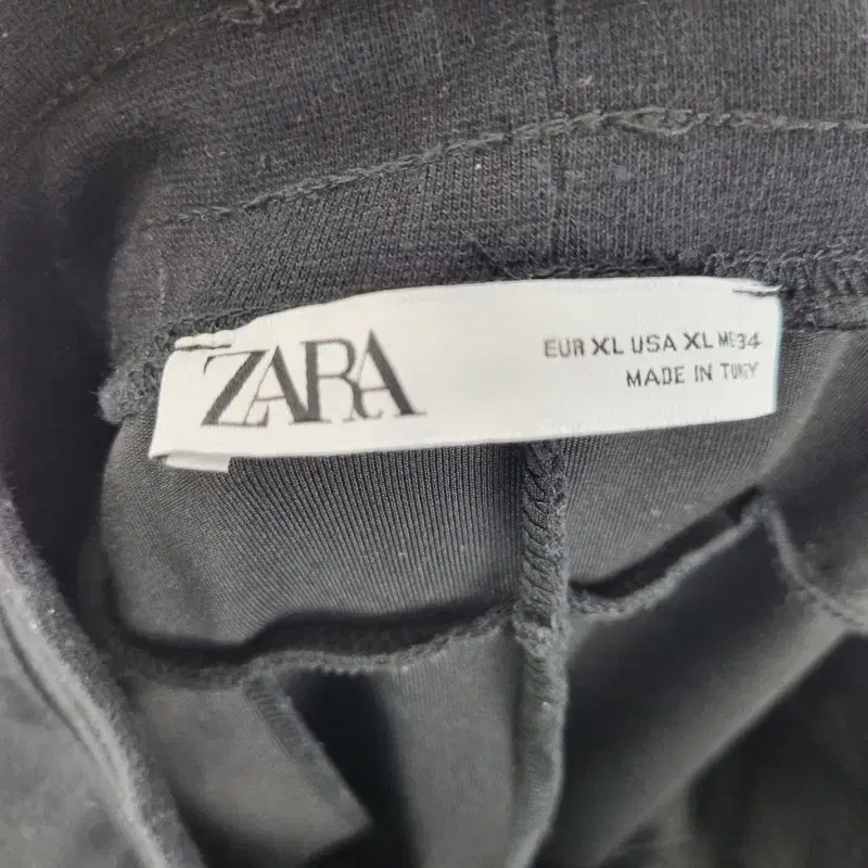 E7186 ZARA 남3436인치 블랙 트레이닝 팬츠/더크