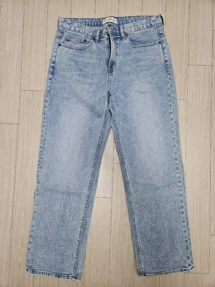 Giordano Straight Fit Jeans Denim