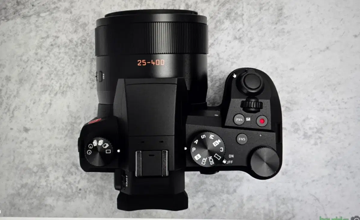 LEICA V-LUX5  팝니다