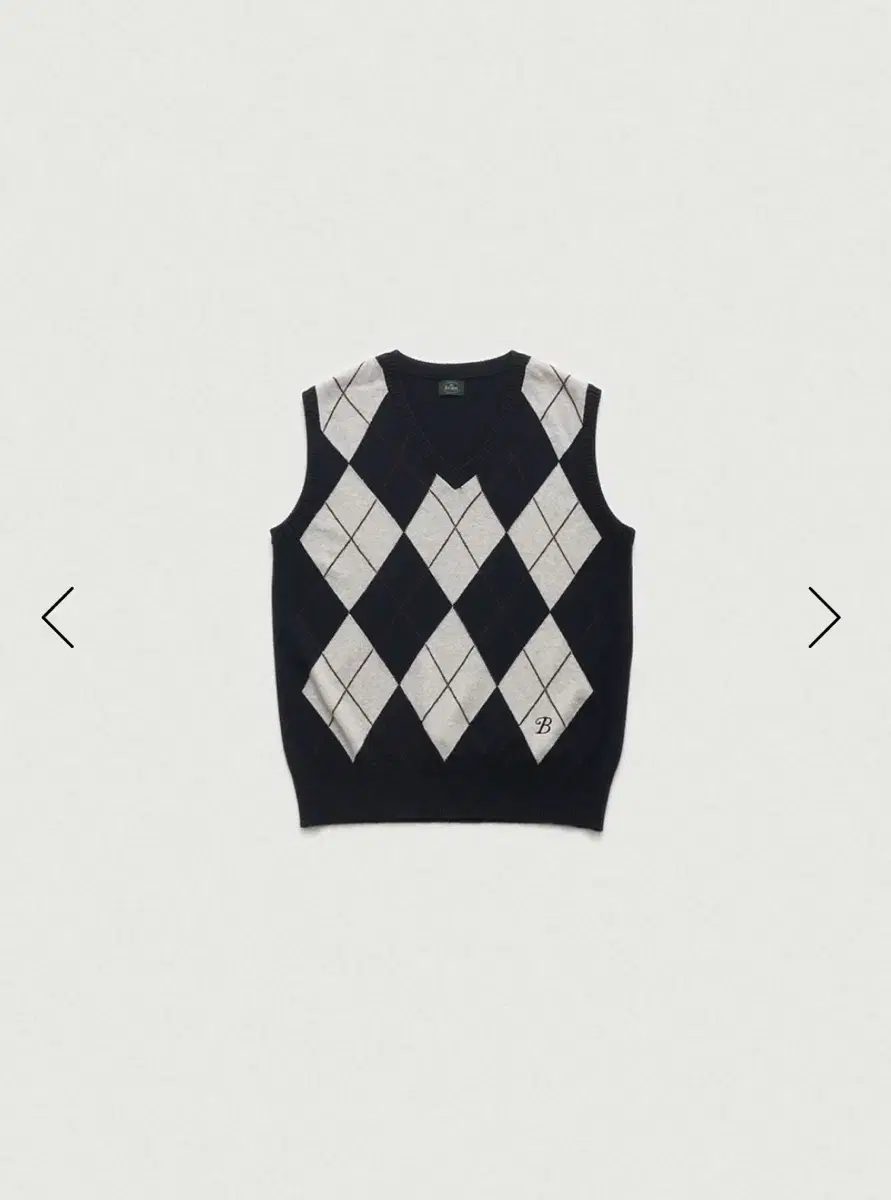 더바넷 Navy Stewart Argyle Knit Vest