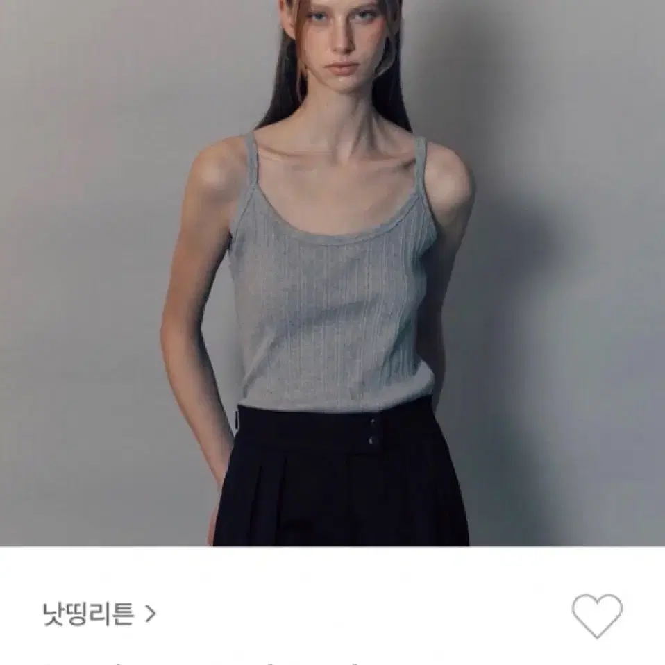 낫띵리튼 슬리브리스 나시 S사이즈 Lessi cotton sleevele