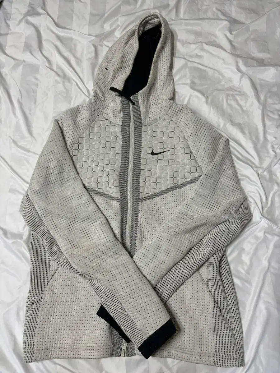 Nike Hoodie Zip Up