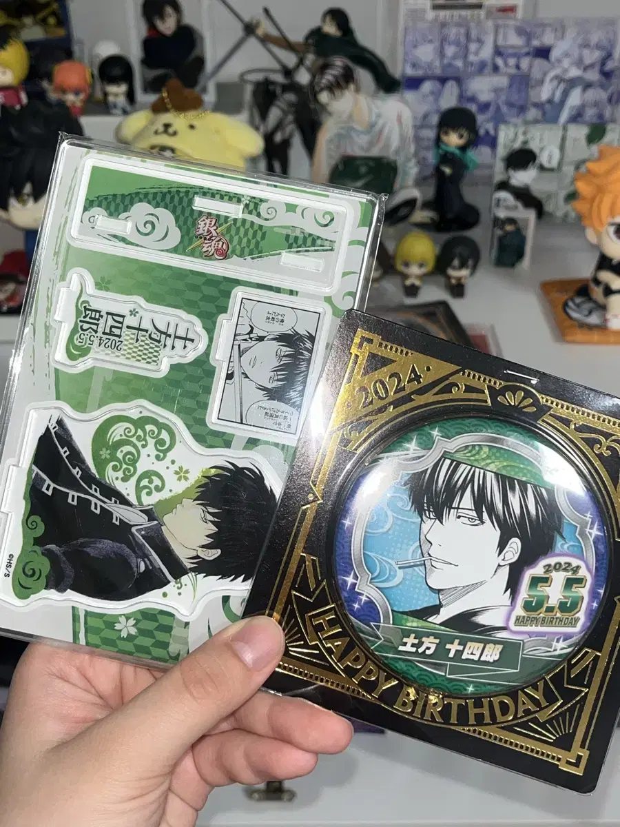 Bulk & Unsealed) Toshiro Hijikata birthday Diorama Canbadge 2024