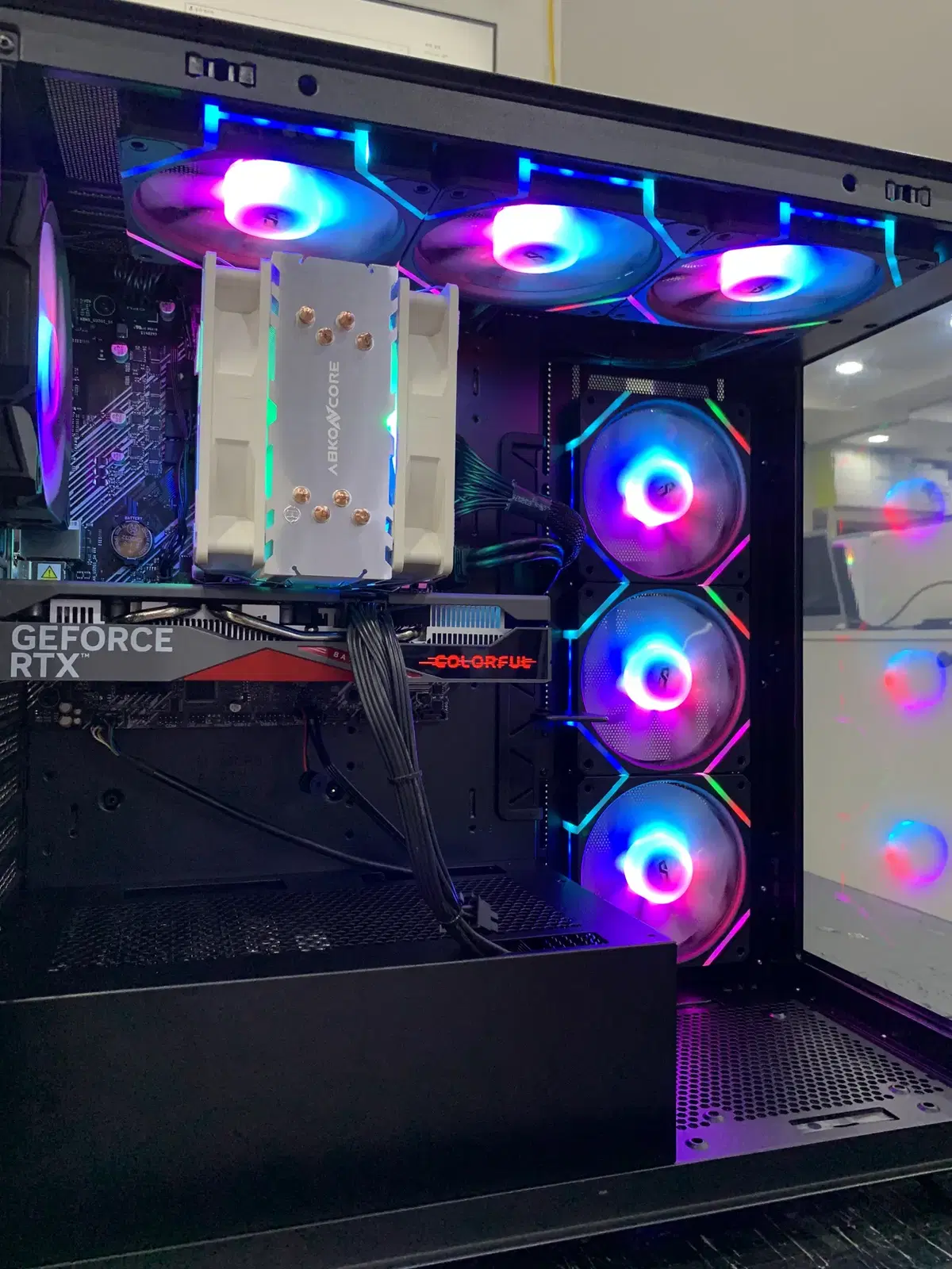 새상품 라이젠5600 RTX4060 게이밍컴퓨터 대전PC