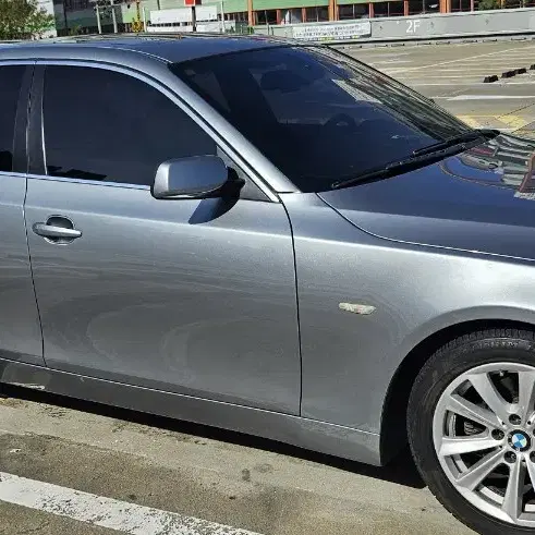 2006년식 BMW 523i